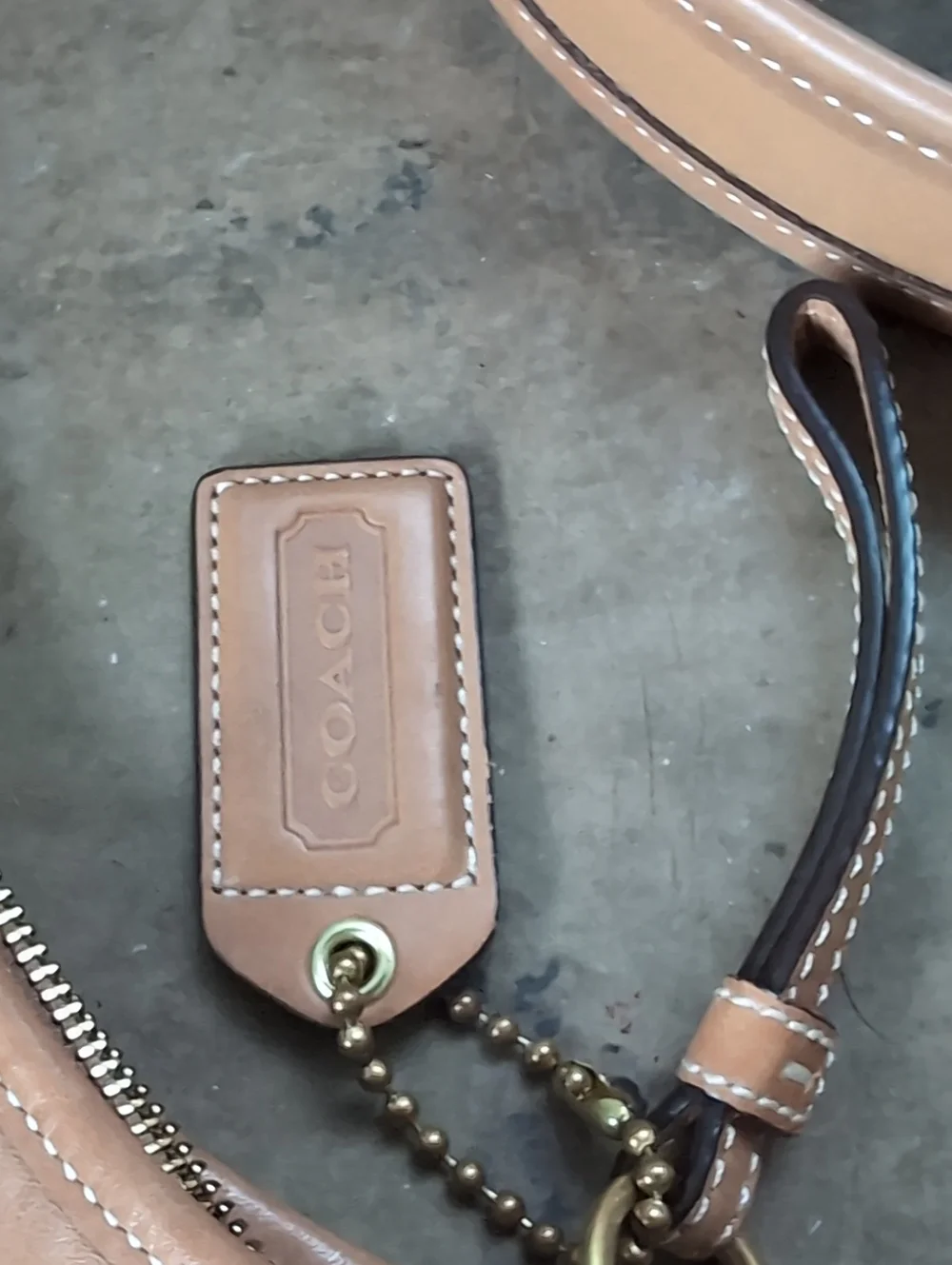 Coach Caramel Leather Shoulder Bag - Picture 6 of 13